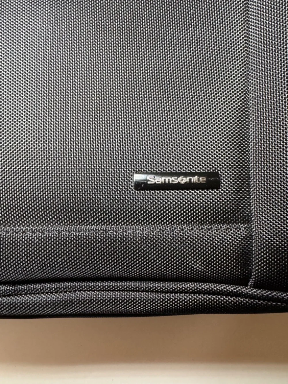 Samsonite Laptop Briefcase Black Expandable Business Travel Bag Shoulder Strap